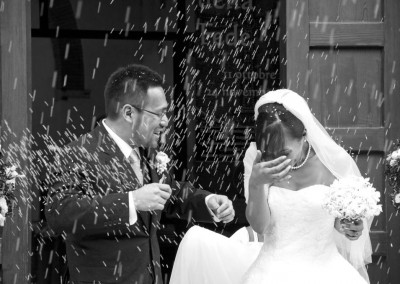 Sposi uscita dalla chiesa e lancio di riso, matrimonio di Rie e Atsuo